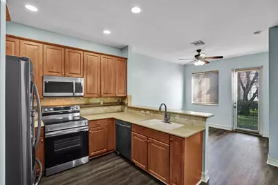 21403 NW 13th Court #303, Miami, FL 33169 - Photo 5