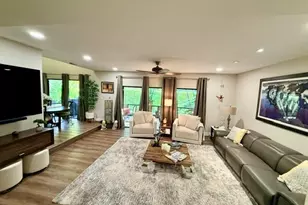 2057 Maplewood Dr, Coral Springs, FL 33071 - Photo 5