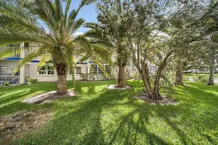 1507 SE Royal Green Cir, Port Saint Lucie, FL 34952 - Photo 17