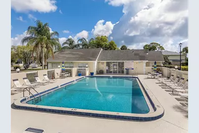 1507 SE Royal Green Circle #102, Port Saint Lucie, FL 34952 - Photo 17