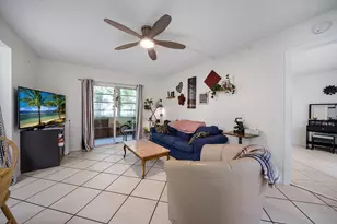 1507 SE Royal Green Cir, Port Saint Lucie, FL 34952 - Photo 15