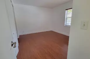 3712 N University Dr, Coral Springs, FL 33065 - Photo 3