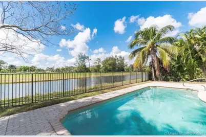 1831 Waldorf Drive, Royal Palm Beach, FL 33411 - Photo 3