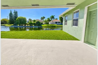 1168 Hatteras Circle, Greenacres, FL 33413 - Photo 7