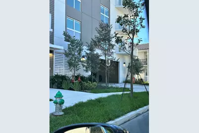 1938 Jackson Street #402, Hollywood, FL 33020 - Photo 17