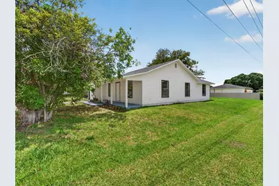 2575 1st Place, Vero Beach, FL 32962 - Photo 17