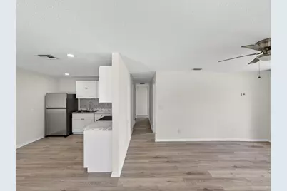 2575 1st Place, Vero Beach, FL 32962 - Photo 3