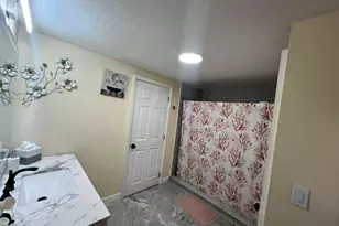 2000 N Congress Ave, West Palm Beach, FL 33409 - Photo 11