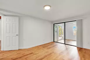 100 Sparrow Dr, Royal Palm Beach, FL 33411 - Photo 17