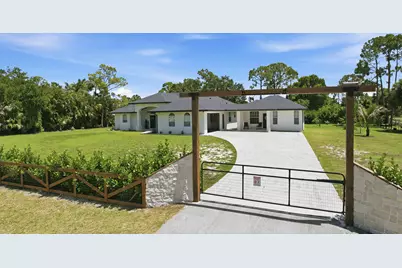 18220 N 90th St Street N, The Acreage, FL 33470 - Photo 3