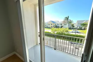 10480 SW Stephanie Way, Port Saint Lucie, FL 34987 - Photo 27