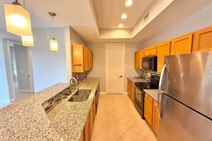 10480 SW Stephanie Way, Port Saint Lucie, FL 34987 - Photo 3