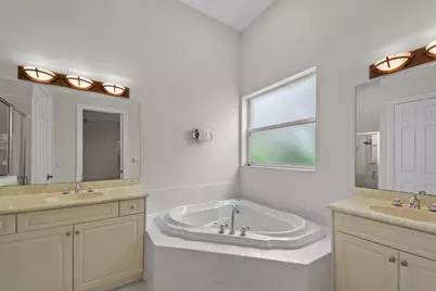 9875 Palma Vista Way, Boca Raton, FL 33428 - Photo 19