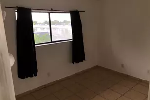 6900 SW 39th St, Davie, FL 33314 - Photo 13