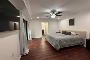 2410 24th Ln, Palm Beach Gardens, FL 33418 - Photo 13