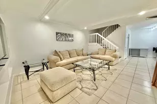2410 24th Ln, Palm Beach Gardens, FL 33418 - Photo 5