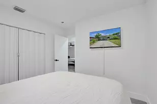 1590 NW 7th Ln, Pompano Beach, FL 33060 - Photo 25