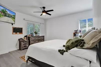 1590 NW 7th Lane, Pompano Beach, FL 33060 - Photo 17