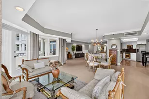 300 SE 5th Ave, Boca Raton, FL 33432 - Photo 3