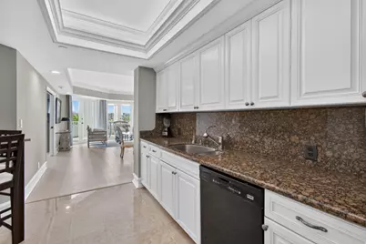 300 SE 5th Avenue #6160, Boca Raton, FL 33432 - Photo 13
