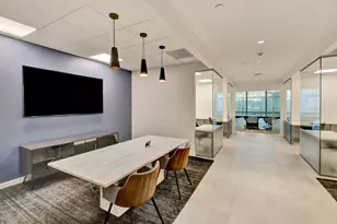 851 NE 1st Ave, Miami, FL 33132 - Photo 33