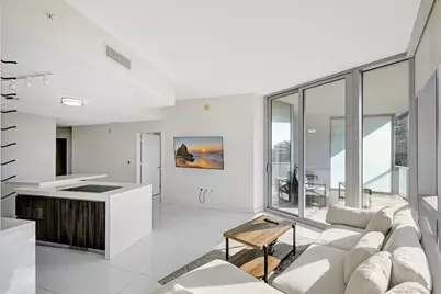 851 NE 1st Avenue #1604, Miami, FL 33132 - Photo 9