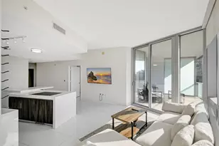 851 NE 1st Ave, Miami, FL 33132 - Photo 9