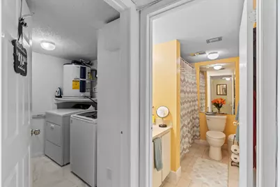 3100 NW 46th Street #107, Oakland Park, FL 33309 - Photo 11