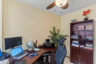 3100 NW 46th Street #107, Oakland Park, FL 33309 - Photo 5