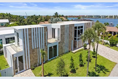 824 W Marbella Lane, Lantana, FL 33462 - Photo 3