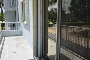 470 Executive Center Dr, West Palm Beach, FL 33401 - Photo 35
