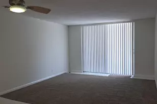 470 Executive Center Dr, West Palm Beach, FL 33401 - Photo 9