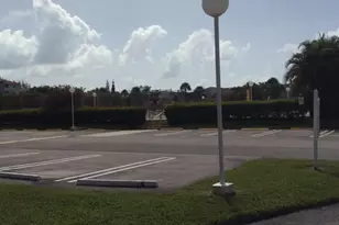 470 Executive Center Dr, West Palm Beach, FL 33401 - Photo 21