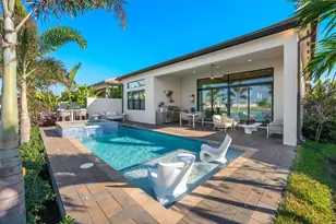 9154 Red Robin Ln, Boynton Beach, FL 33473 - Photo 9