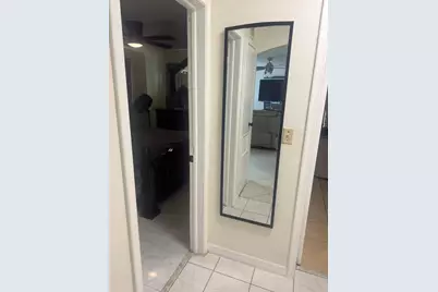 7160 NW 24th Street NW, Sunrise, FL 33313 - Photo 9