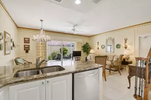 77 Laurel Oaks Cir, Tequesta, FL 33469 - Photo 13
