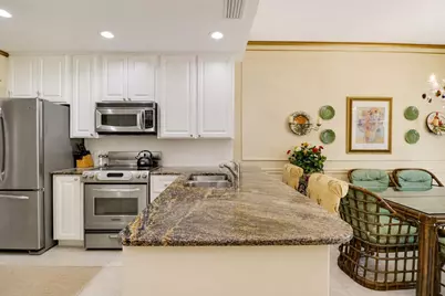 77 Laurel Oaks Circle, Tequesta, FL 33469 - Photo 11