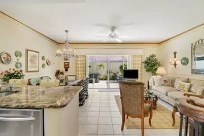 77 Laurel Oaks Circle, Tequesta, FL 33469 - Photo 9