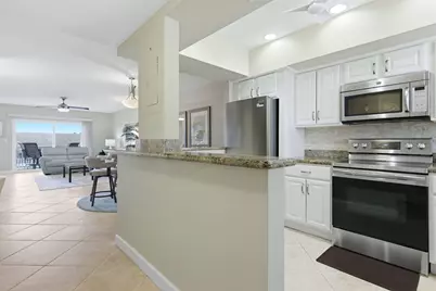 2880 NE 33rd Court #305, Fort Lauderdale, FL 33306 - Photo 5