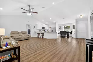 765 NE Eastlake St, Port Saint Lucie, FL 34983 - Photo 3