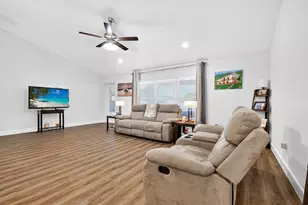 765 NE Eastlake St, Port Saint Lucie, FL 34983 - Photo 39