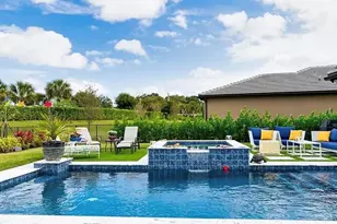 4688 E Pinehurst Trl Trail E, Oakland Park, FL 33309 - Photo 7