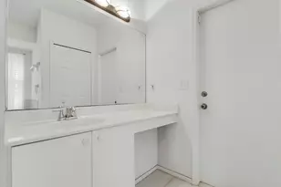 547 SW Butler Ave, Port Saint Lucie, FL 34983 - Photo 13