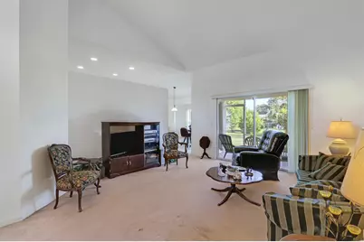 547 SW Butler Avenue, Port Saint Lucie, FL 34983 - Photo 9