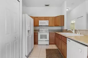 547 SW Butler Ave, Port Saint Lucie, FL 34983 - Photo 21