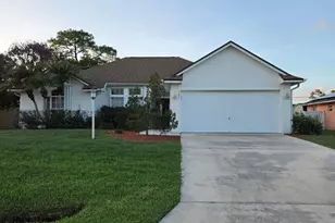 547 SW Butler Ave, Port Saint Lucie, FL 34983 - Photo 3