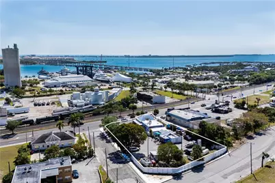 927 N US Highway 1, Fort Pierce, FL  - Photo 31