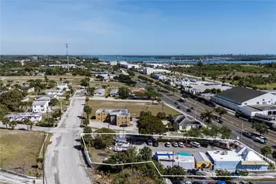 927 N US Highway 1, Fort Pierce, FL  - Photo 29