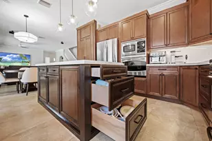 978 Greenwood Rd, Weston, FL 33327 - Photo 17