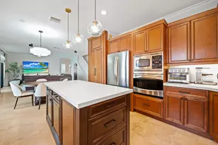 978 Greenwood Rd, Weston, FL 33327 - Photo 13